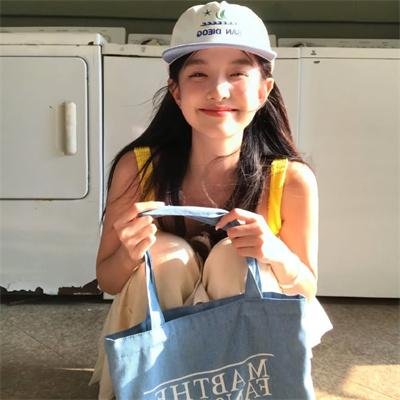 玛丽娅·夏德莱纳 海报