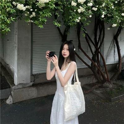 琳达想吃鸡肉! 海报